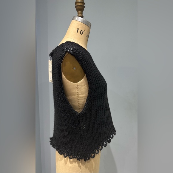 ZARA FOIL KNIT VEST Size L - Picture 4 of 4